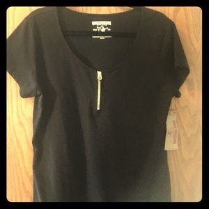 Brand new w/ tags Black True Religion shirt
